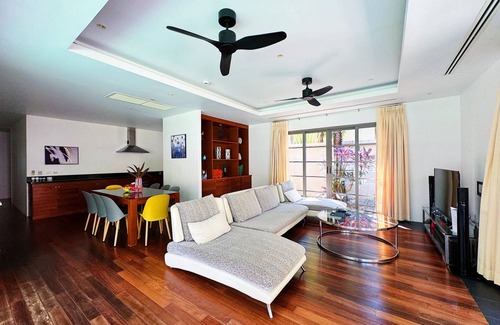 Cherngtalay Villa | 380 m² Villa ∙ 3 bedrooms ∙ 8 guests