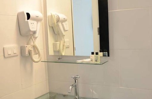 Khlong Toei Nuea Hostel | 3Howw Hostel at Sukhumvit 21
