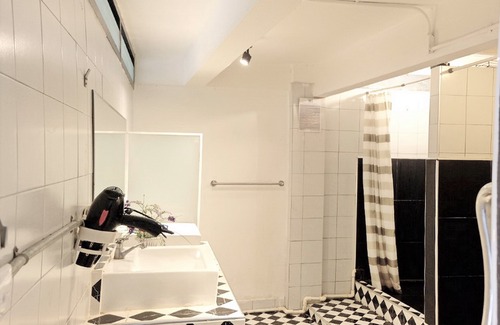 Ban Phan Thom Hotel | 3Howw Hostel Khaosan