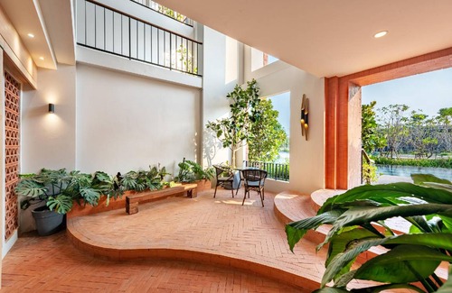U Thong Hotel | 40 m² Hotel ∙ 3 guests