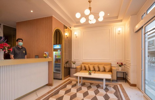 Bang Sare Hotel | 40 m² Hotel ∙ 4 guests
