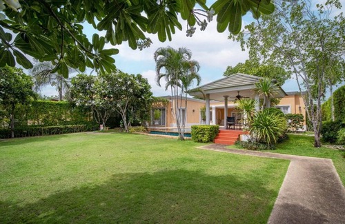 Nong Prue Villa | 400 m² Villa ∙ 3 bedrooms ∙ 10 guests