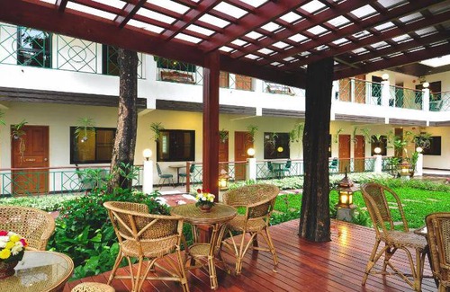 Bang Phlat Hotel | 56 m² Hotel ∙ 127 guests