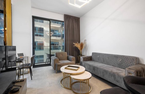 Jumeirah Village Circle Apartment | 60 m² Apartment ∙ 1 bedroom ∙ 2 guests