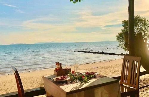 Nuea Khlong Resort | 65 m² Resort ∙ 2 bedrooms ∙ 127 guests