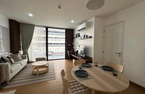 Khlong Toei Nuea Apartment | 6th Avenue Sukhumvit BKK Two Bedrooms BTS Asok Nana MRT Sukhumvit