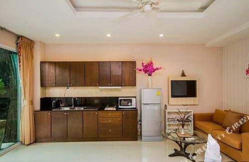 Jomtien Hotel | 700 m² Hotel ∙ 127 guests