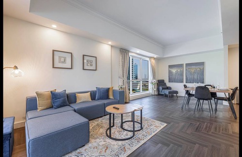 Business Bay Apartment | 86 m² Apartment ∙ 2 bedrooms ∙ 2 guests