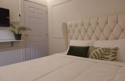 Phasi Charoen Hostel | AboutTime Bangkok