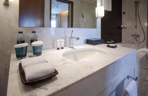 Downtown Dubai Apartment | Address Dubai Mall Luxury & Spacious - Airbetter