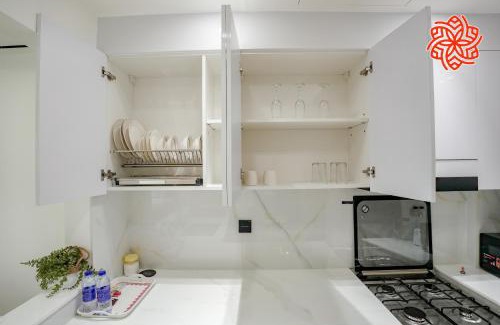 Jumeirah Village Circle Apartment | Alashrafia Saray - Bright 1bdr apartment in JVC