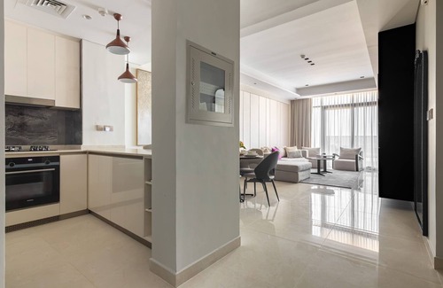 Business Bay Apartment | Amazing 2Br Apartment with Stunning Burj View
