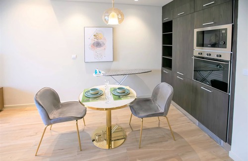 Jumeirah Village Apartment | Amazing stay Park View - Superior Studio balcony