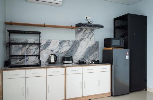 Taman Griya Apartment | Apartment with private pool