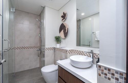 Downtown Dubai Apartment | Awesome 1-Bedroom Apartment for 4 with Burj Views at Vera Tower in Business Bay