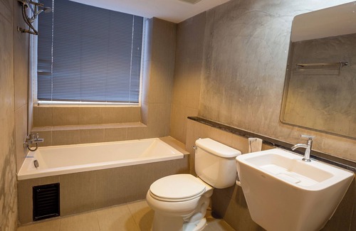 Na Chom Thian Hotel | B2 Sea View Pattaya Boutique & Budget Hotel