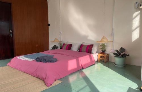 Talat Noi Hostel | Baan KhaoSoi - Private room in a rooftop hostel 4th floor