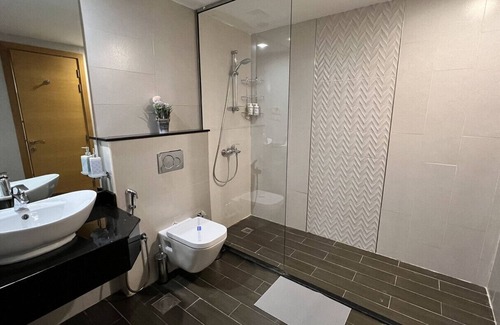 Jumeirah Village Triangle Apartment | Beautiful deluxe 1 BHK apartment in JVT | Dubai