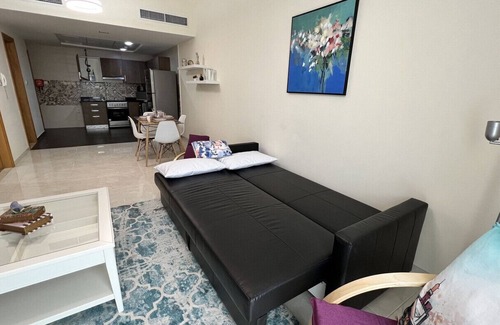 Jumeirah Village Triangle Apartment | Beautiful deluxe 1 BHK apartment in JVT | Dubai