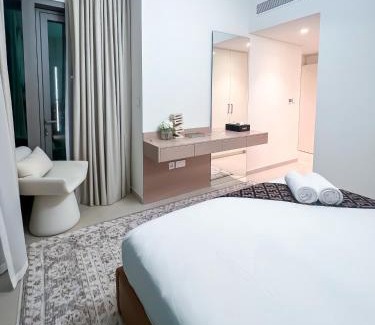 Za'abeel 2 Apartment | bnbmehomes - Downtown Views II