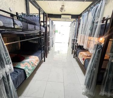 Haad Rin Hostel | BT @ Haadrin