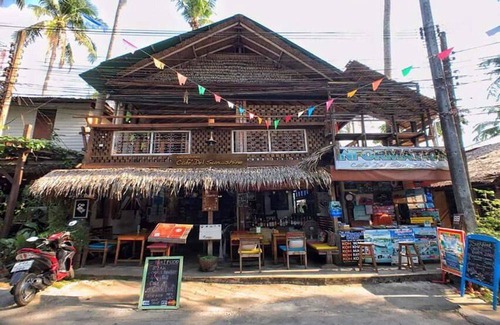 Bai Lan Hostel | Cafe Del Sunshine