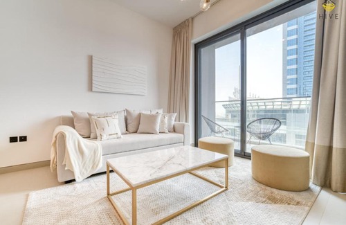 Barsha Heights Apartment | Central 1 Bedroom Apartment in Euro Residence