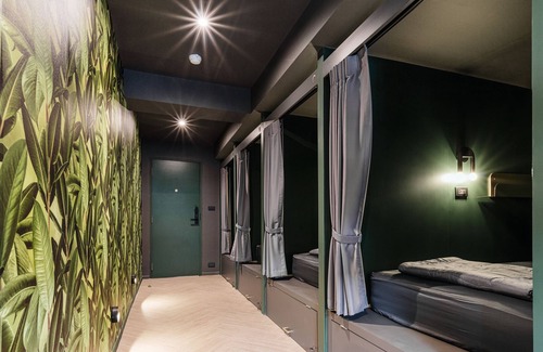 Din Daeng Hostel | Cher Hostel Bangkok