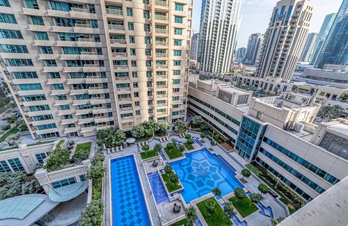 Downtown Dubai Apartment | Classic Arabian 2BR Fountain Views - 29 Boulevard