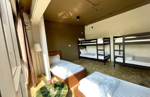 Thanon Phetchaburi Hostel | Collection O The Spades Hostel