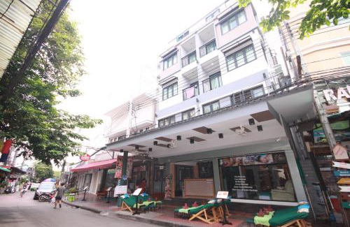Talat Yot Hostel | Darin Hostel