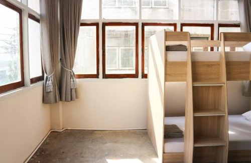 Ban Phan Thom Hostel | Deep Sleep Hostel Bangkok