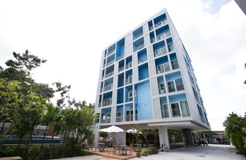 Central Pattaya Hotel | DeeProm Pattaya Hotel