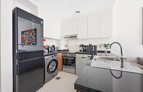 Dubai Apartment | Elegant 1 BD Apartment in Damac Hills
