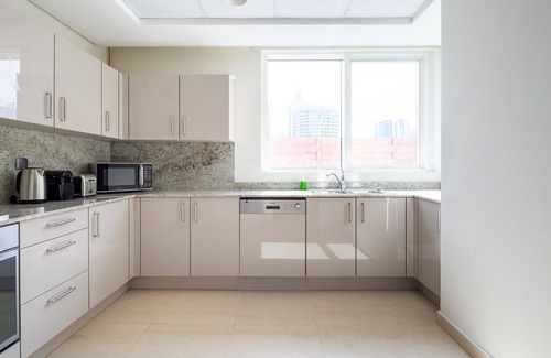Downtown Dubai Apartment | Elegant 2BR Loft w/Study in Downtown - Sleeps 6!
