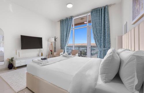 Jumeirah Village Triangle Apartment | Elegant Urban Studio in Al Manara Tower, JVT