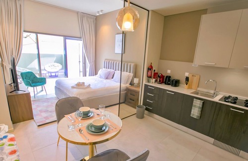 Jumeirah Village Apartment | Fabulous stay Park View - Superior Studio balcony