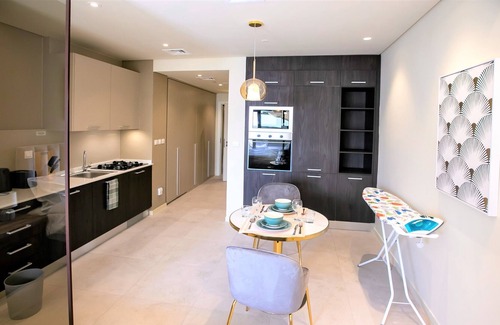 Jumeirah Village Apartment | Fabulous stay Park View - Superior Studio balcony