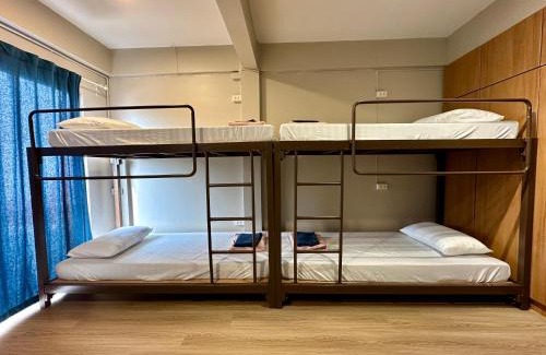 Ban Bang Saen Hostel | Films House Hostel