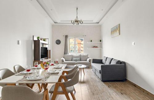 Discovery Gardens Apartment | FIRST CLASS 1BR Stylish Escape , Near Metro