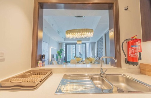 Downtown Dubai Apartment | FIRST CLASS | 2BR | Burj Khalifa & Fountain view
