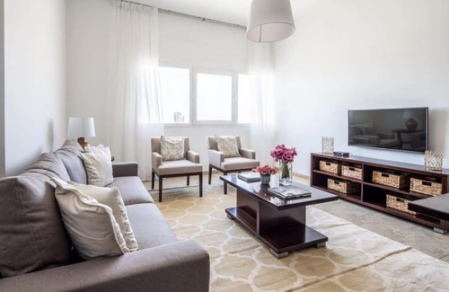 Jumeirah Village Apartment | Frank Porter - Imperial Residences 2