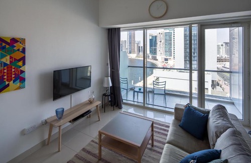 Business Bay Apartment | Frank Porter - West Wharf