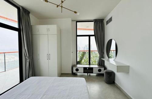 Jadaf Apartment | Fully Furnished and High Floor Unit in Al Jaddaf