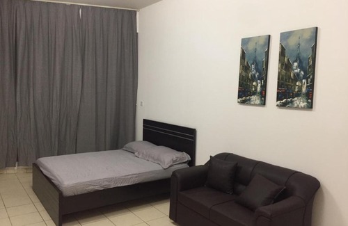 Discovery Gardens Apartment | Furnished Studio for Short Term in Discovery Gardens