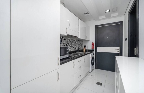 Dubai Sports City Apartment | Giovanni Boutique 1905 - Sport city · Peaceful Studio in Sport City by Suiteable