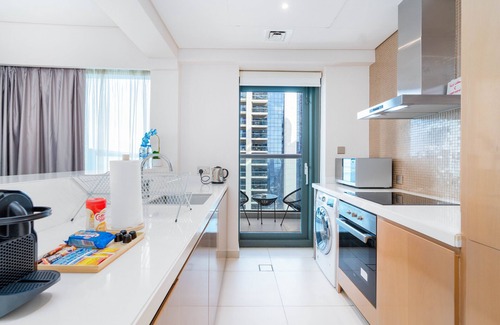 Business Bay Apartment | GLOBALSTAY. DAMAC Tower Paramount