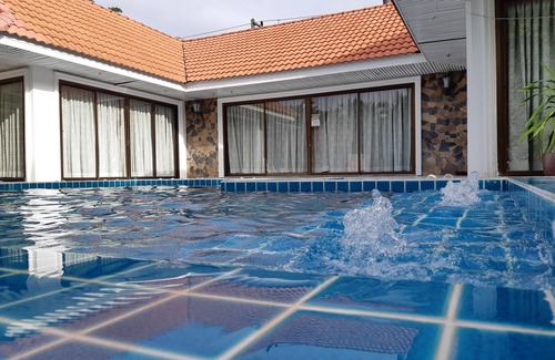 Sam Roi Yot House | Golden suite private pool villa