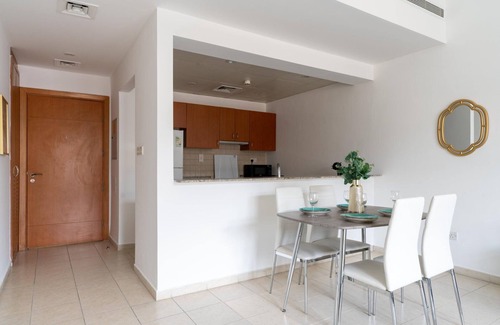The Greens Apartment | GuestReady Holiday Homes - The Green Scape