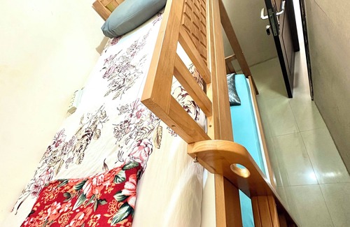 Trade Center Hostel | Heartland Hostel